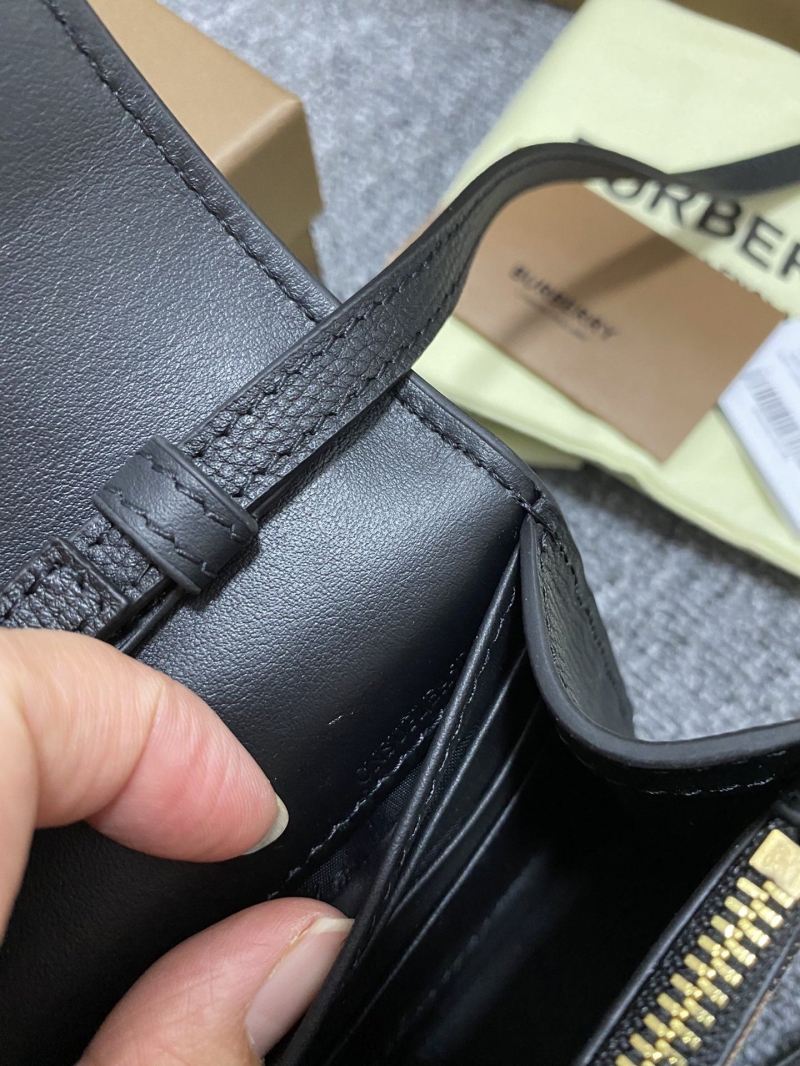 Bv*b*rry satchel bags